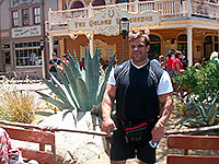 Фото Денис Цыпленков Армрестлинг Лас-Вегас Америка армфайт против Джона Брзенка