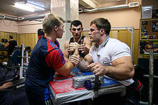 Фото Денис Цыпленков на тренировке в Ольховке
